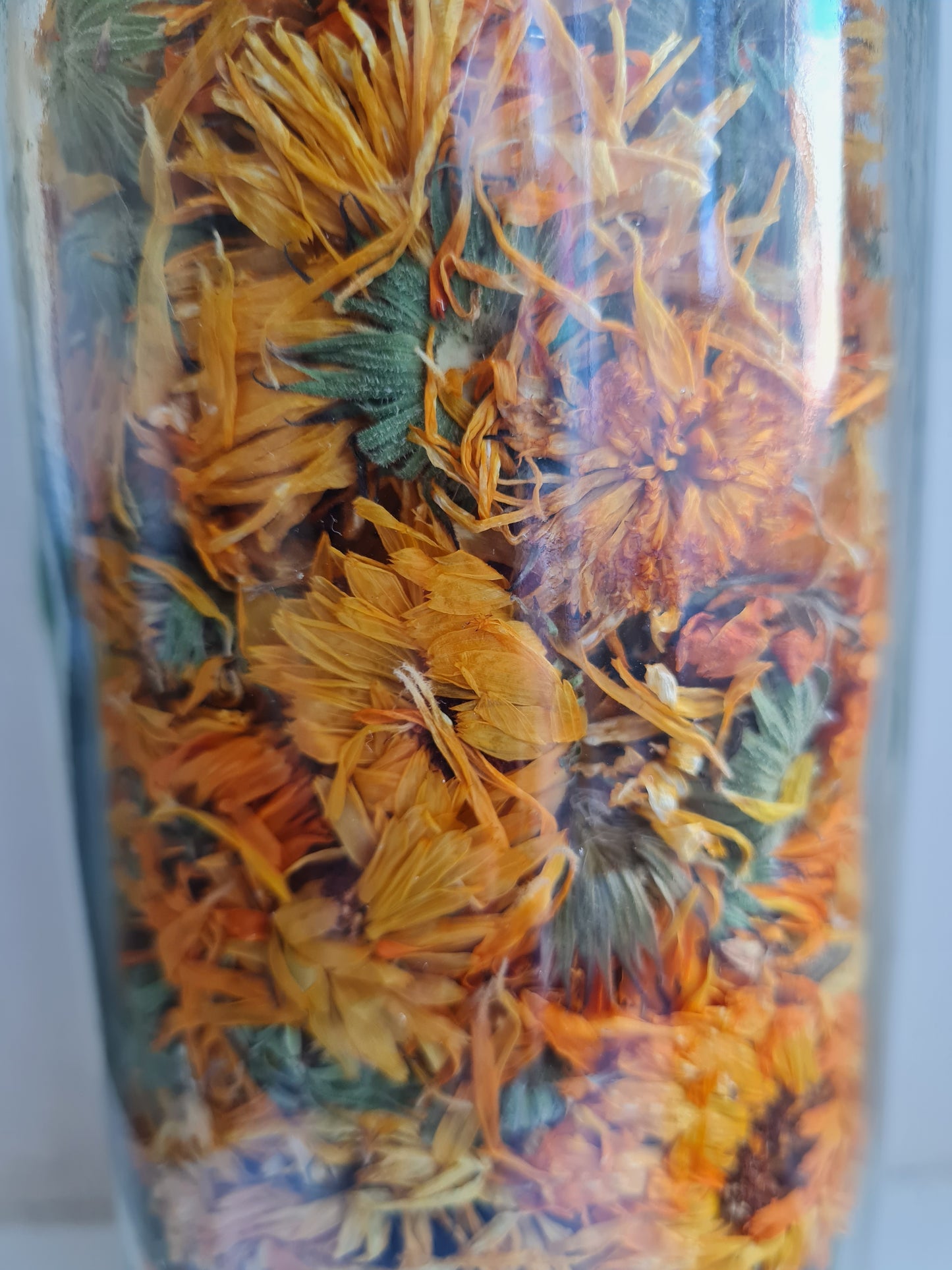Calendula-Pot-Marigold-Dried-flowers